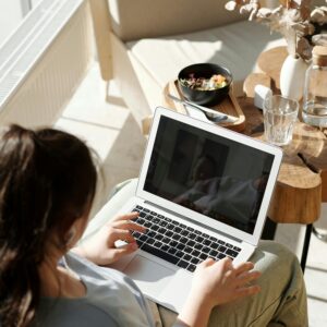 Pakiet - założenie spółki z o.o. System S24 + konsultacja prawna online <br>